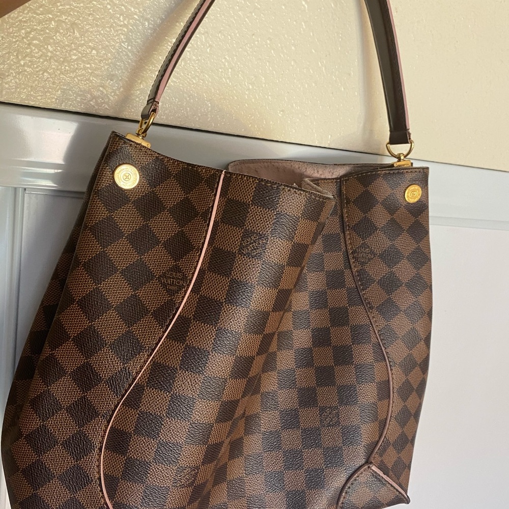 Lv Caissa 🛑Sold🛑 - Picture 11 of 15
